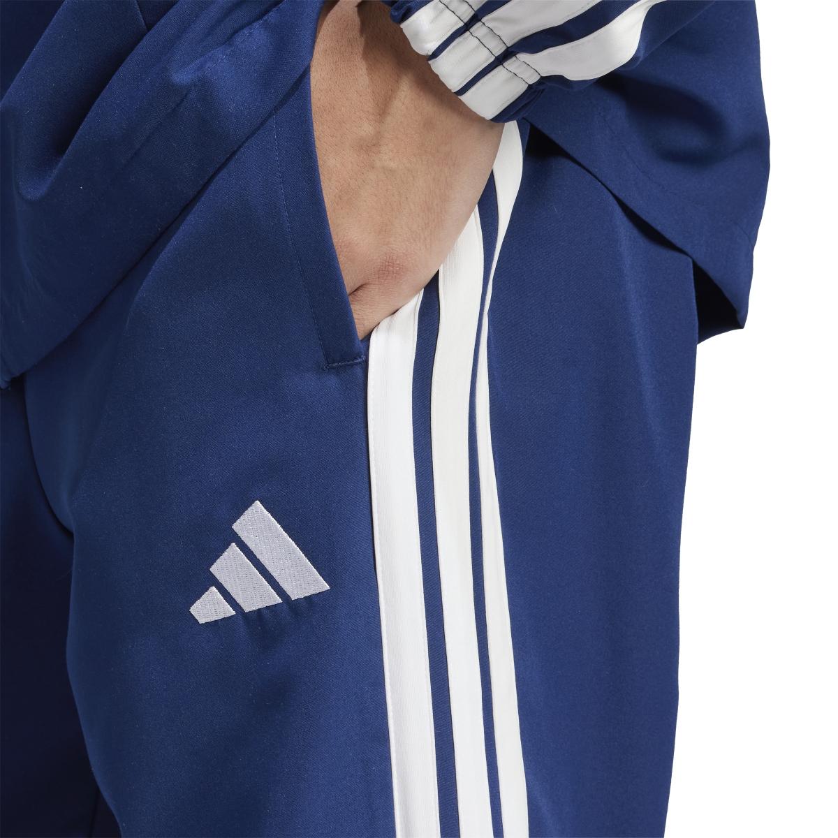 product/a/d/adidas_jc5391_7_apparel_on_model_detail_view_1_white.jpg