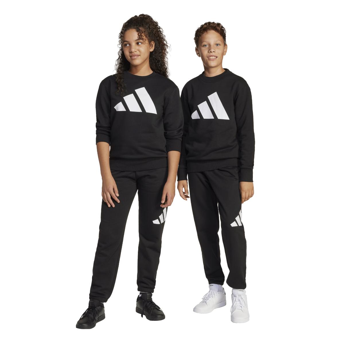 product/a/d/adidas_jd2098_white-black_10.jpg