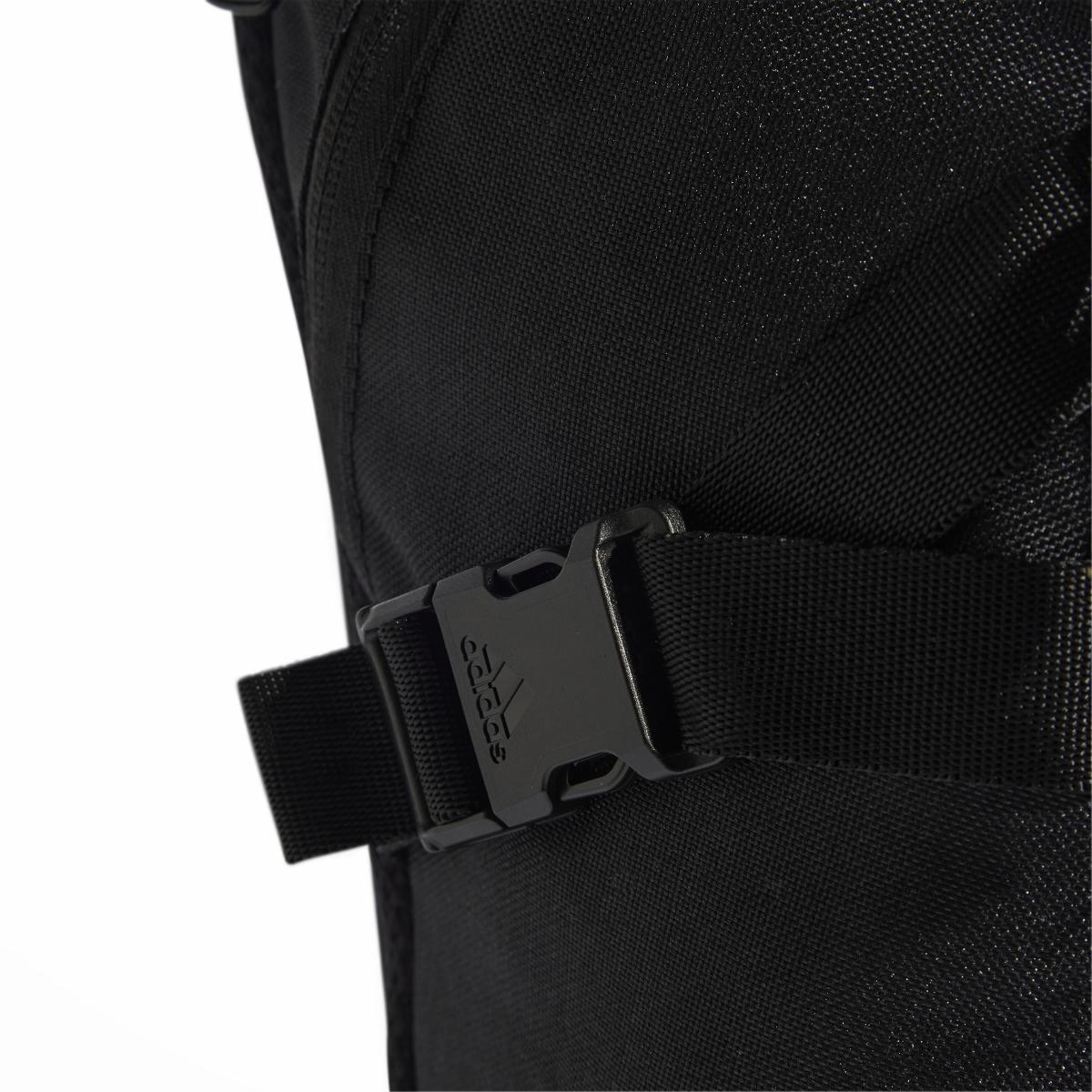product/a/d/adidas_jd6525_5_hardware_photography_detail_view_2_white.jpg