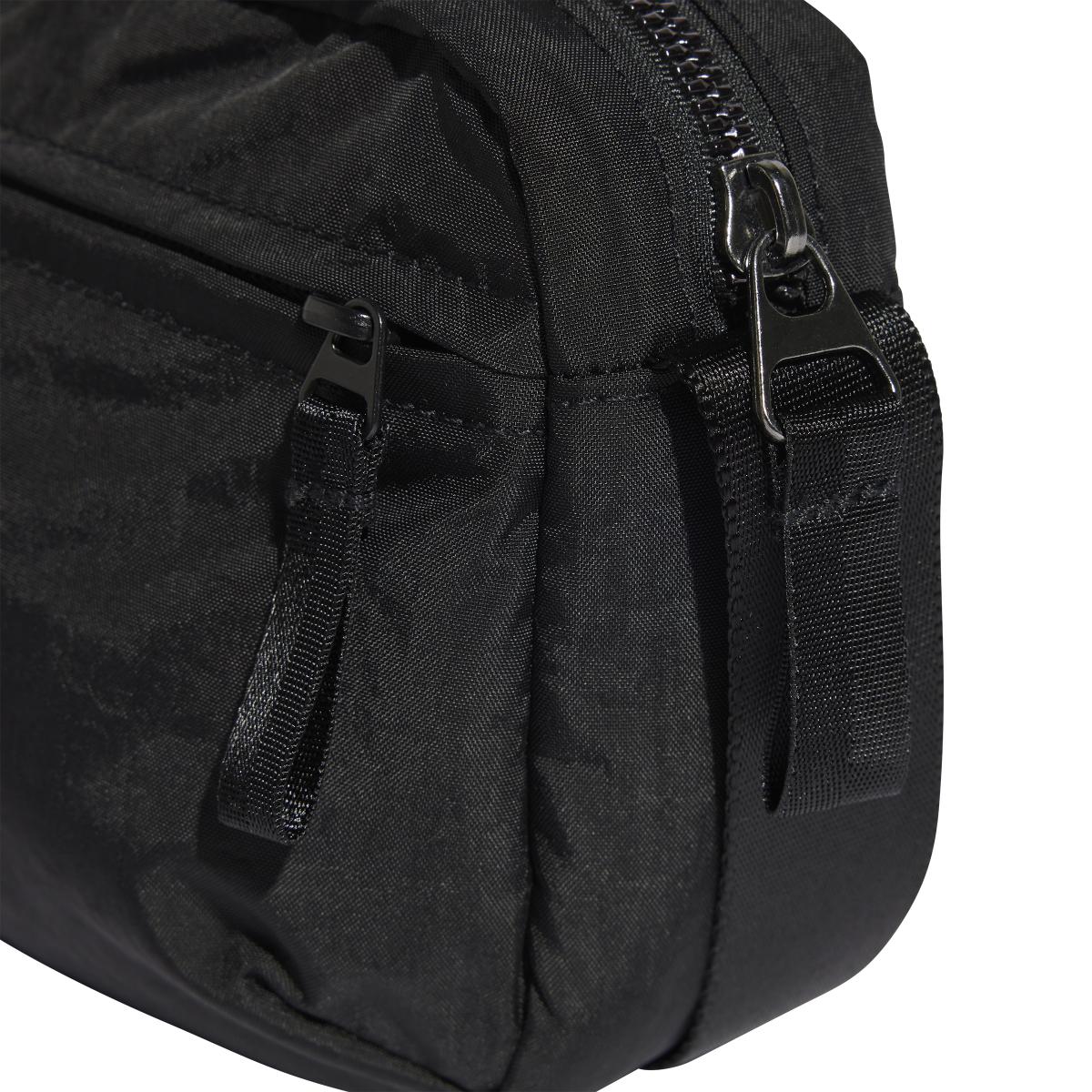 product/a/d/adidas_je3228_black-black-black_1.jpg