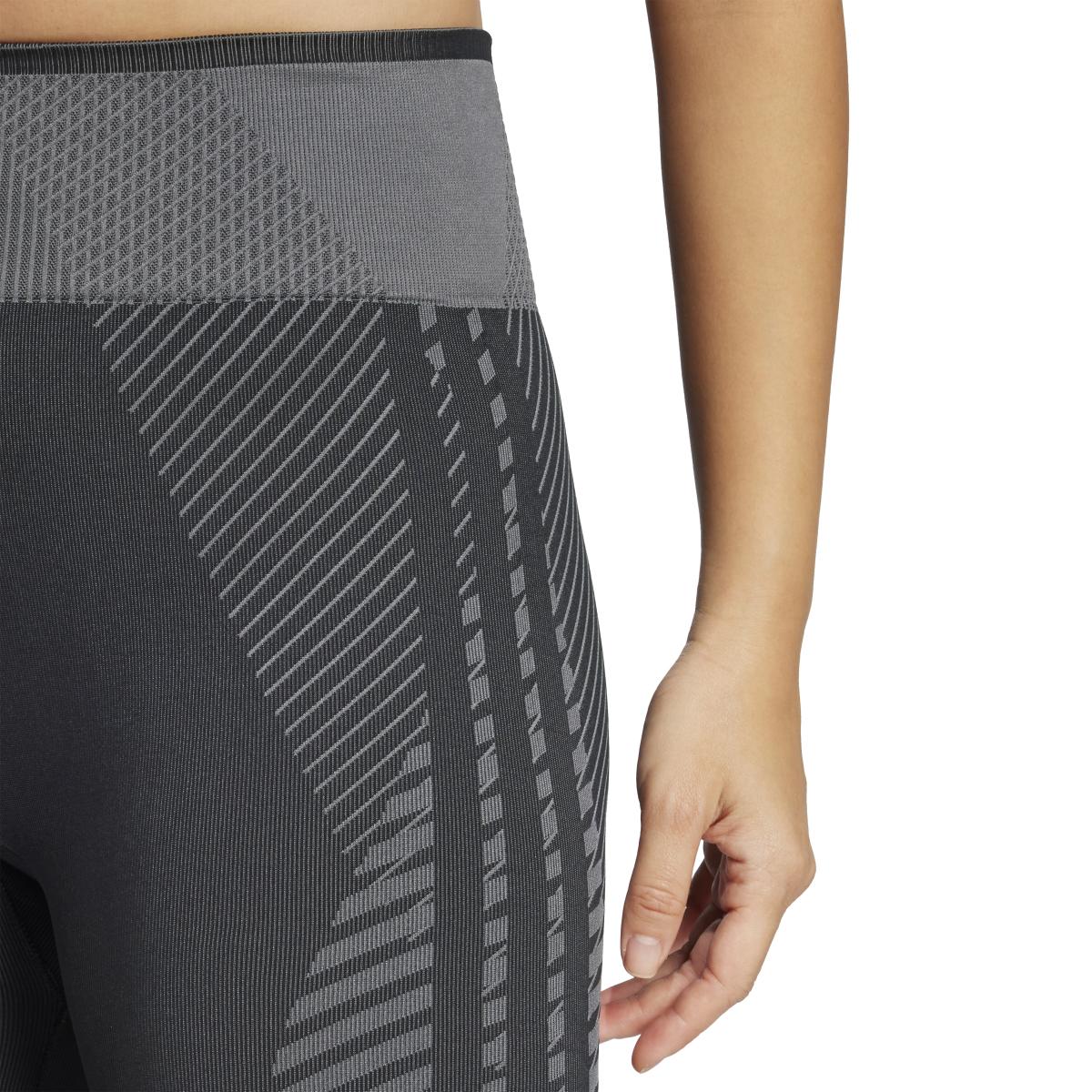 product/a/d/adidas_je8021_black-gresix_6.jpg