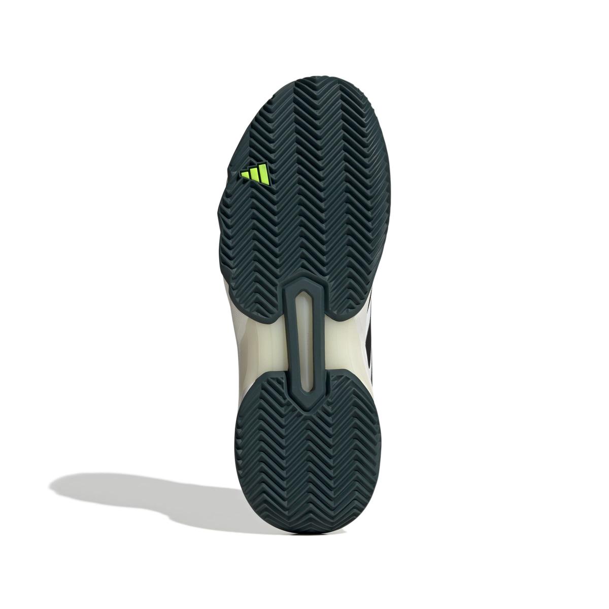 product/a/d/adidas_jh5137_4_footwear_photography_bottom_view_white-nw091625.jpg