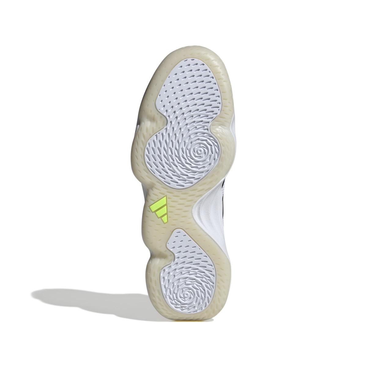 product/a/d/adidas_jh5163_4_footwear_photography_bottom_view_white.jpg