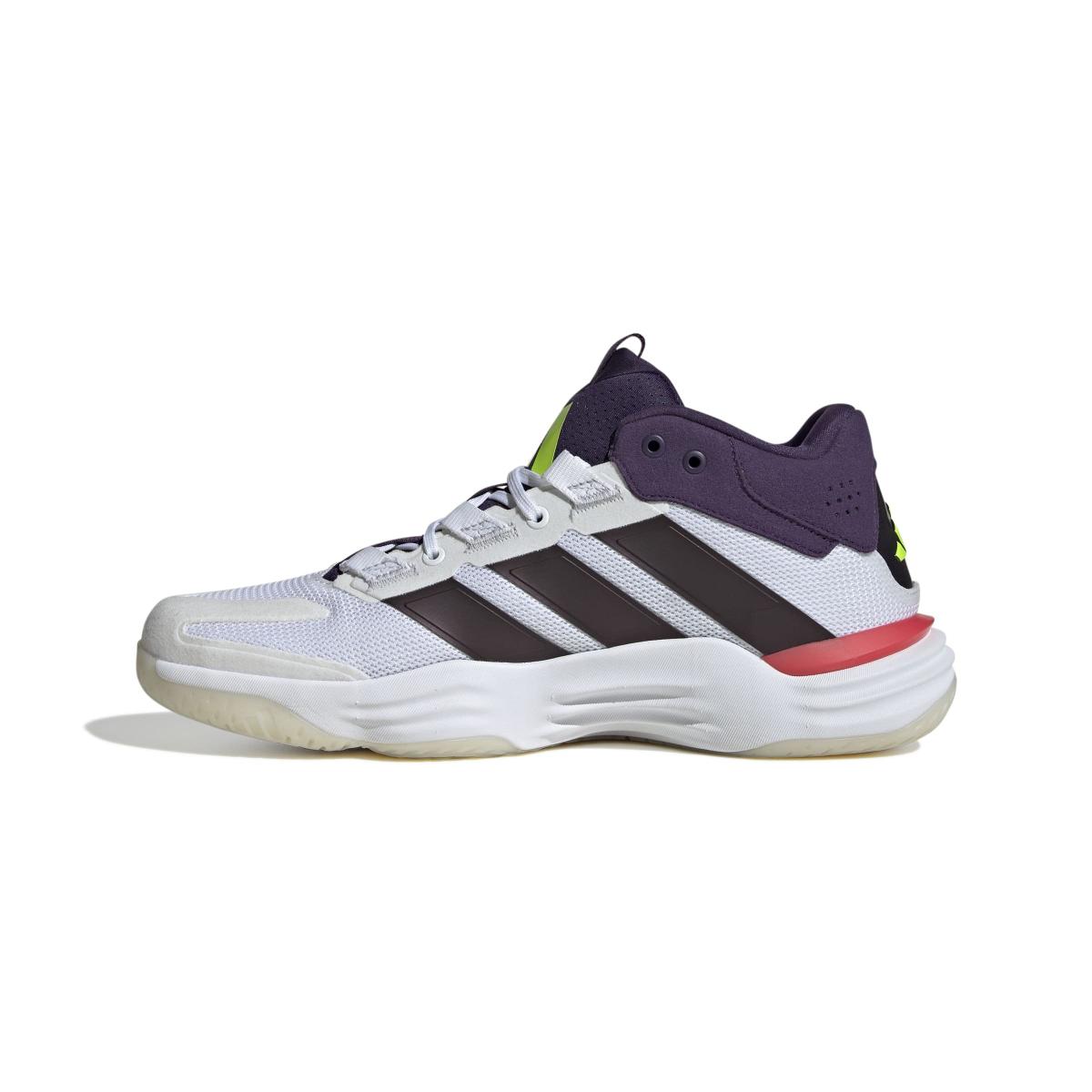 product/a/d/adidas_jh5163_5_footwear_photography_side_medial_center_view_white.jpg