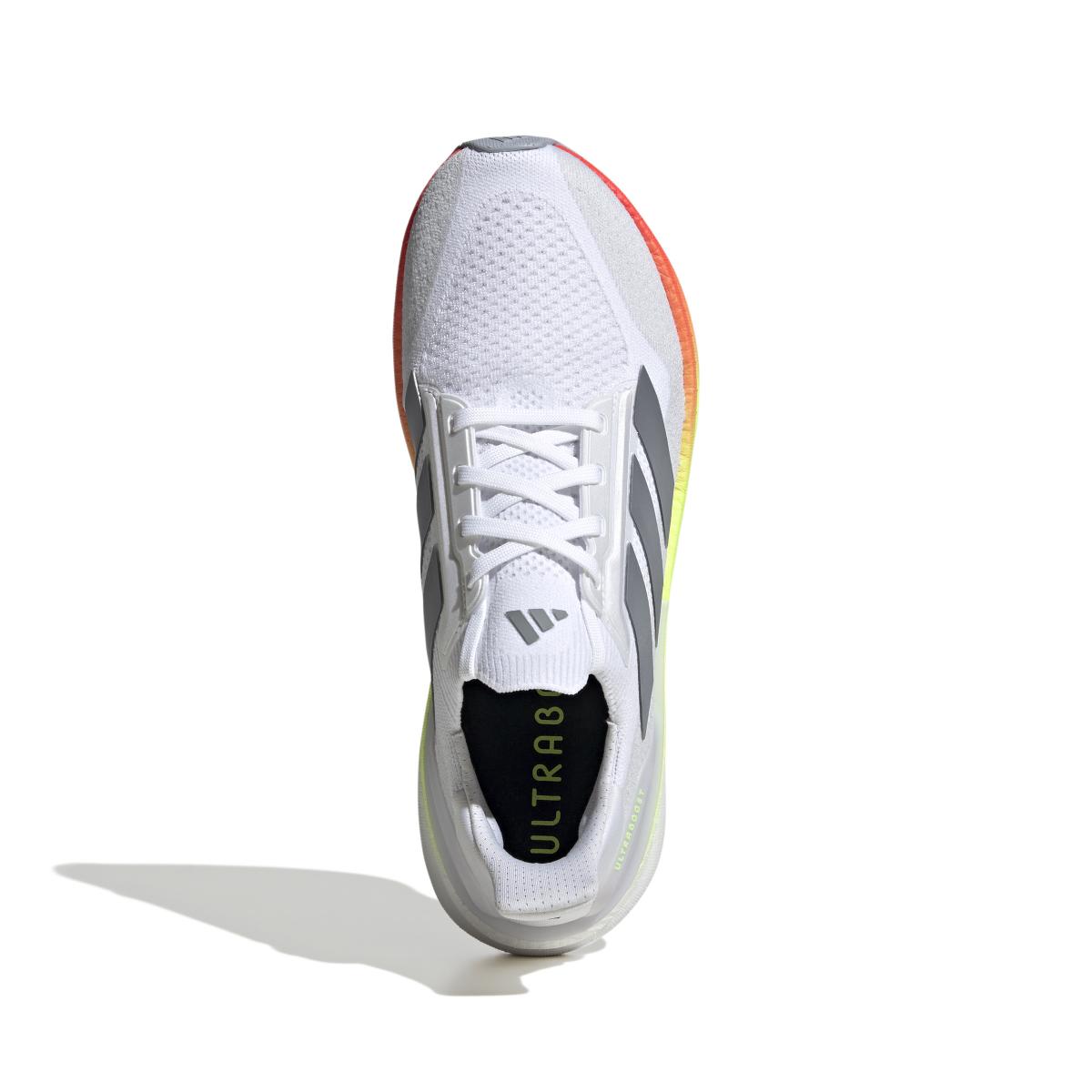 product/a/d/adidas_jh9042_3_footwear_photography_top_portrait_view_white.jpg