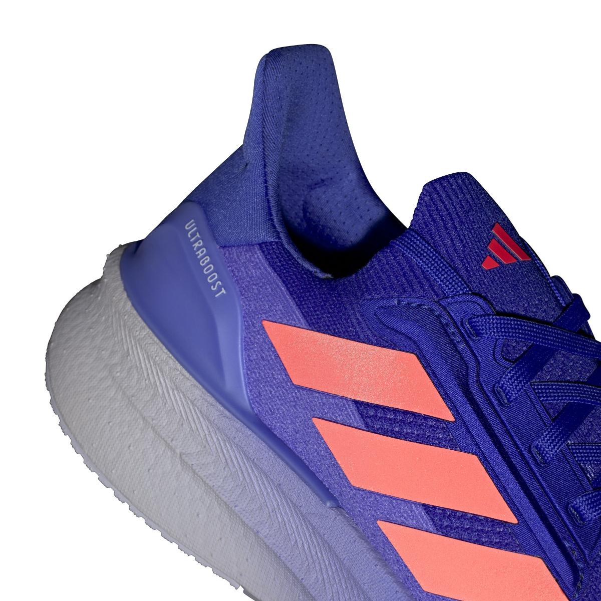 product/a/d/adidas_jh9046_13_footwear_photography_reflective_detail_white-nw091625.jpg
