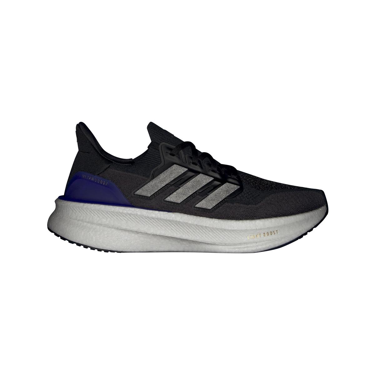 product/a/d/adidas_jh9082_12_footwear_photography_beauty_view_white-nw091625.jpg