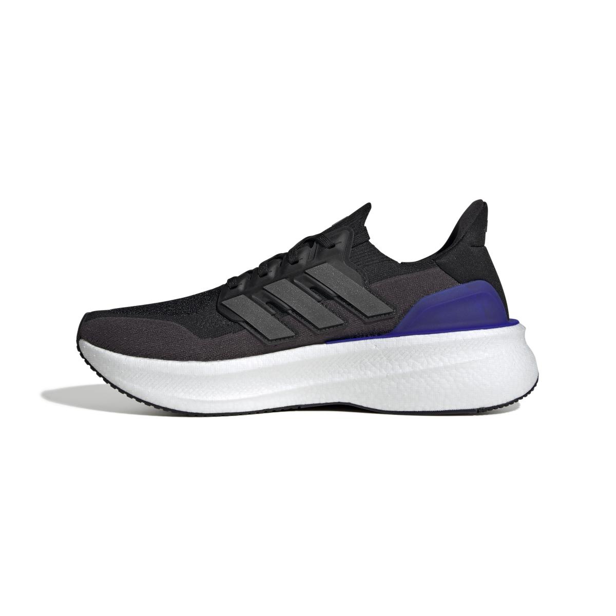 product/a/d/adidas_jh9082_5_footwear_photography_side_medial_center_view_white-nw091625.jpg