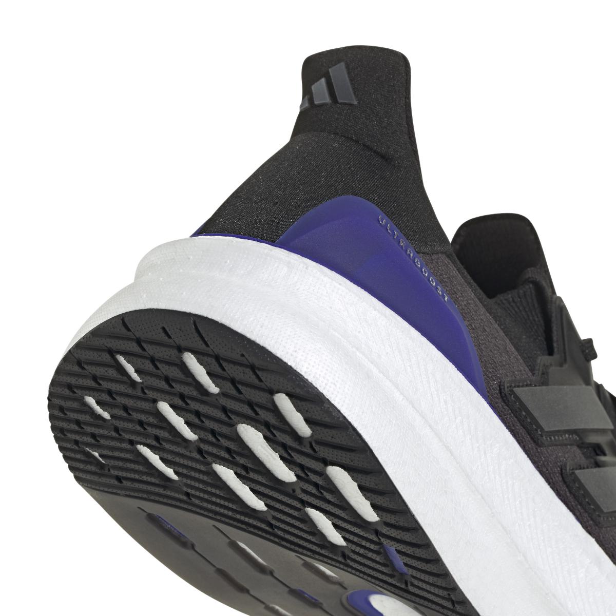 product/a/d/adidas_jh9082_8_footwear_photography_detail_view_1_white-nw091625.jpg