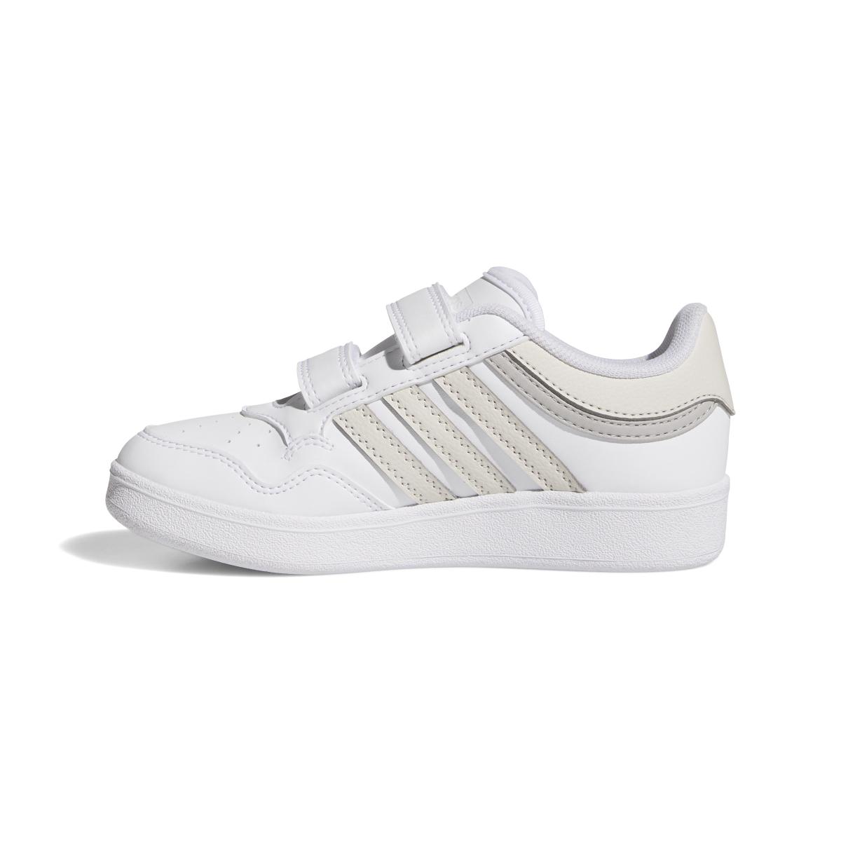 product/a/d/adidas_ji0909_5_footwear_photography_side_medial_center_view_white-nw091625.jpg