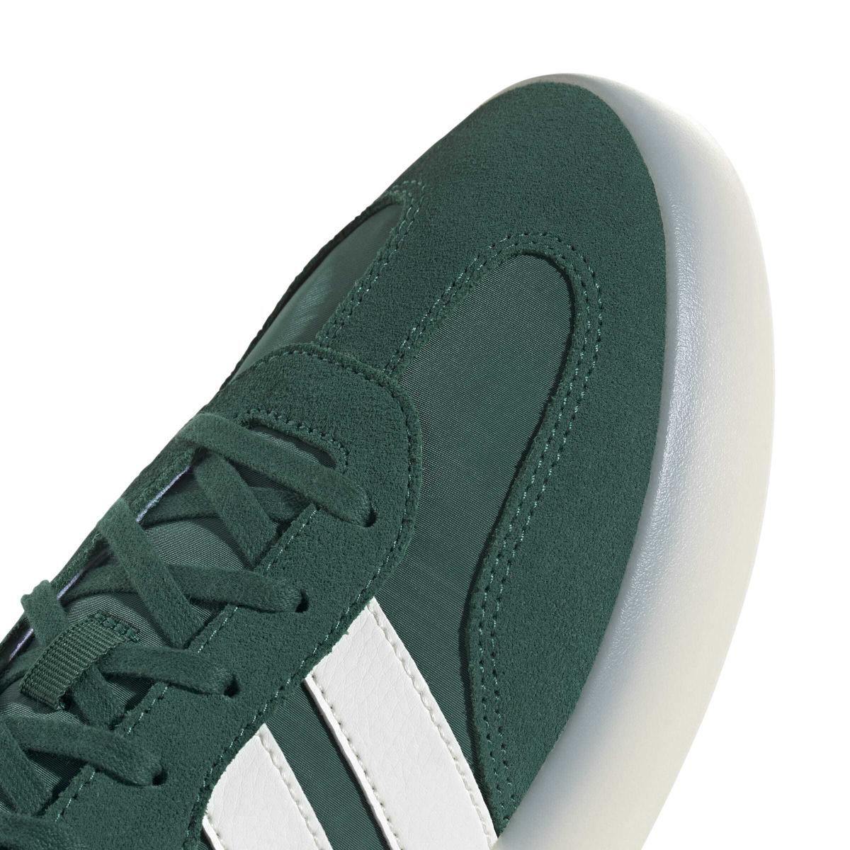 product/a/d/adidas_ji2318_9_footwear_photography_detail_view_2_white-nw091625.jpg