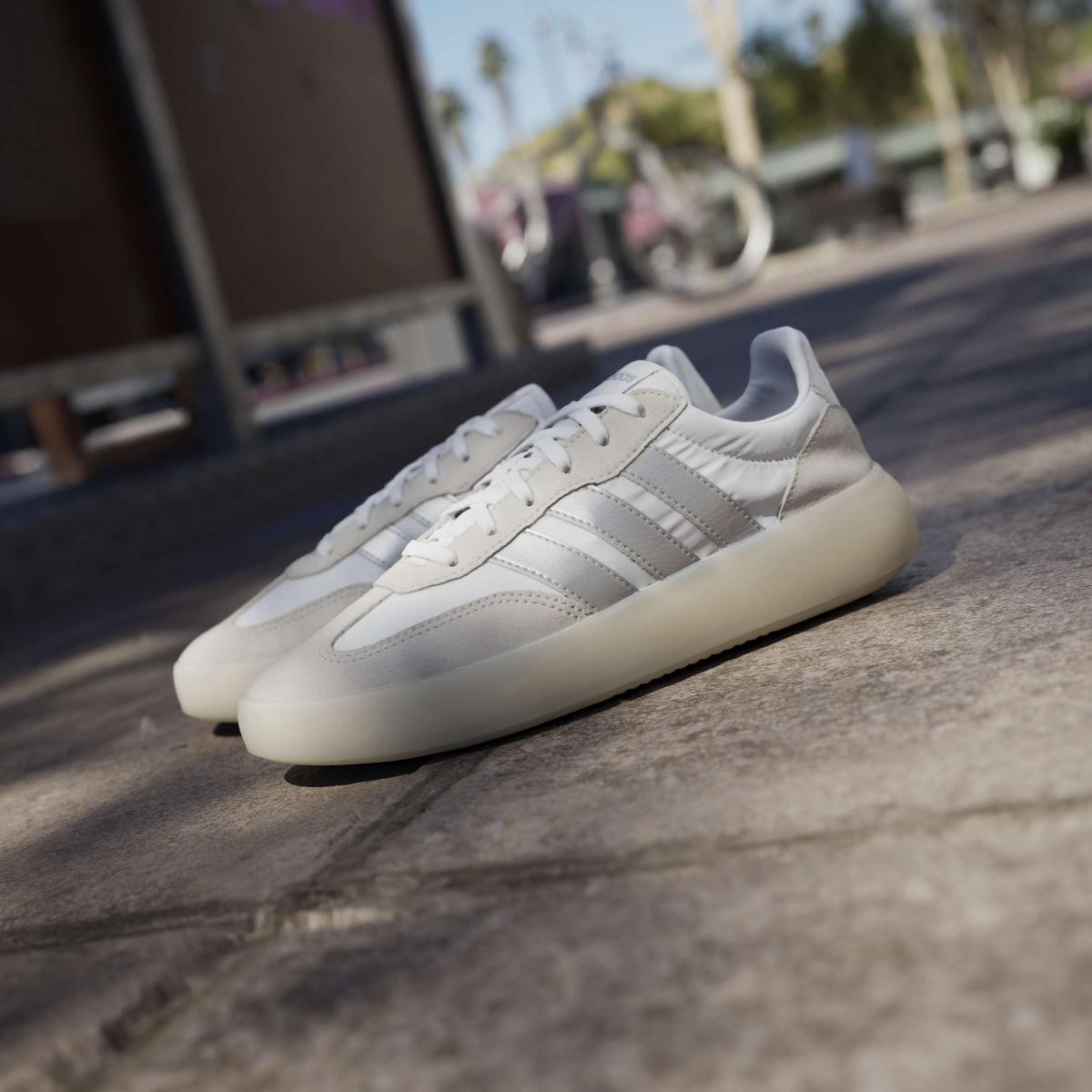 product/a/d/adidas_ji2321_20_footwear_photography_heromrktng_view_8-nw091625.jpg