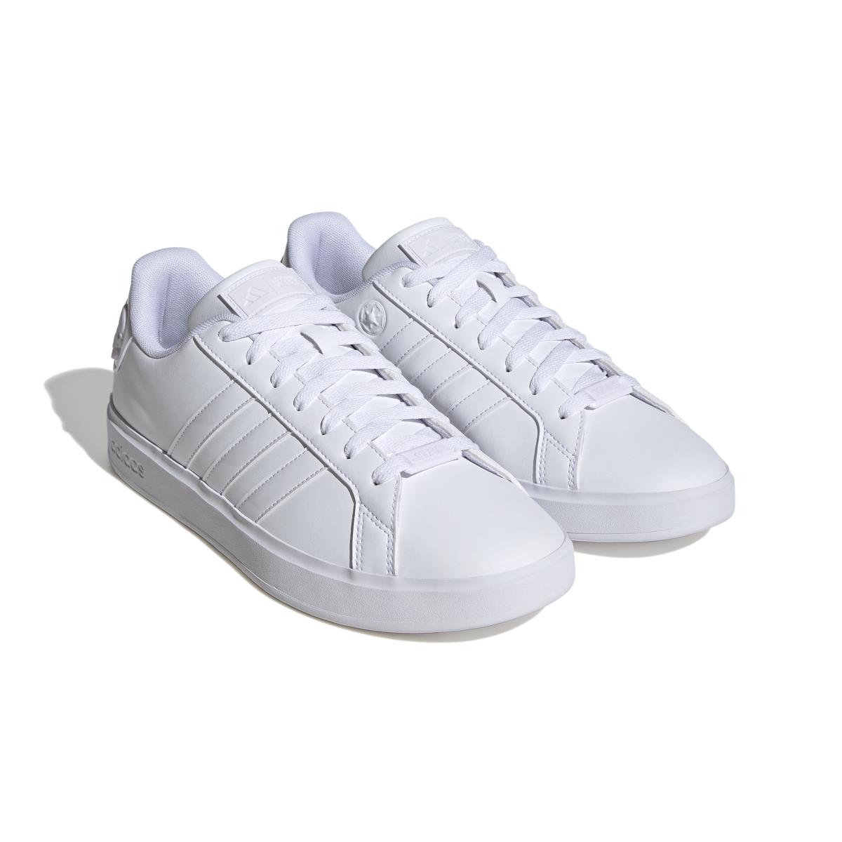 product/a/d/adidas_ji2841_10_footwear_photography_pair_view_white-nw091625.jpg