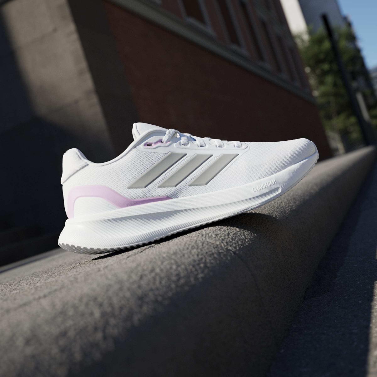 product/a/d/adidas_ji3981_15_footwear_photography_heromrktng_view_3-nw091625.jpg