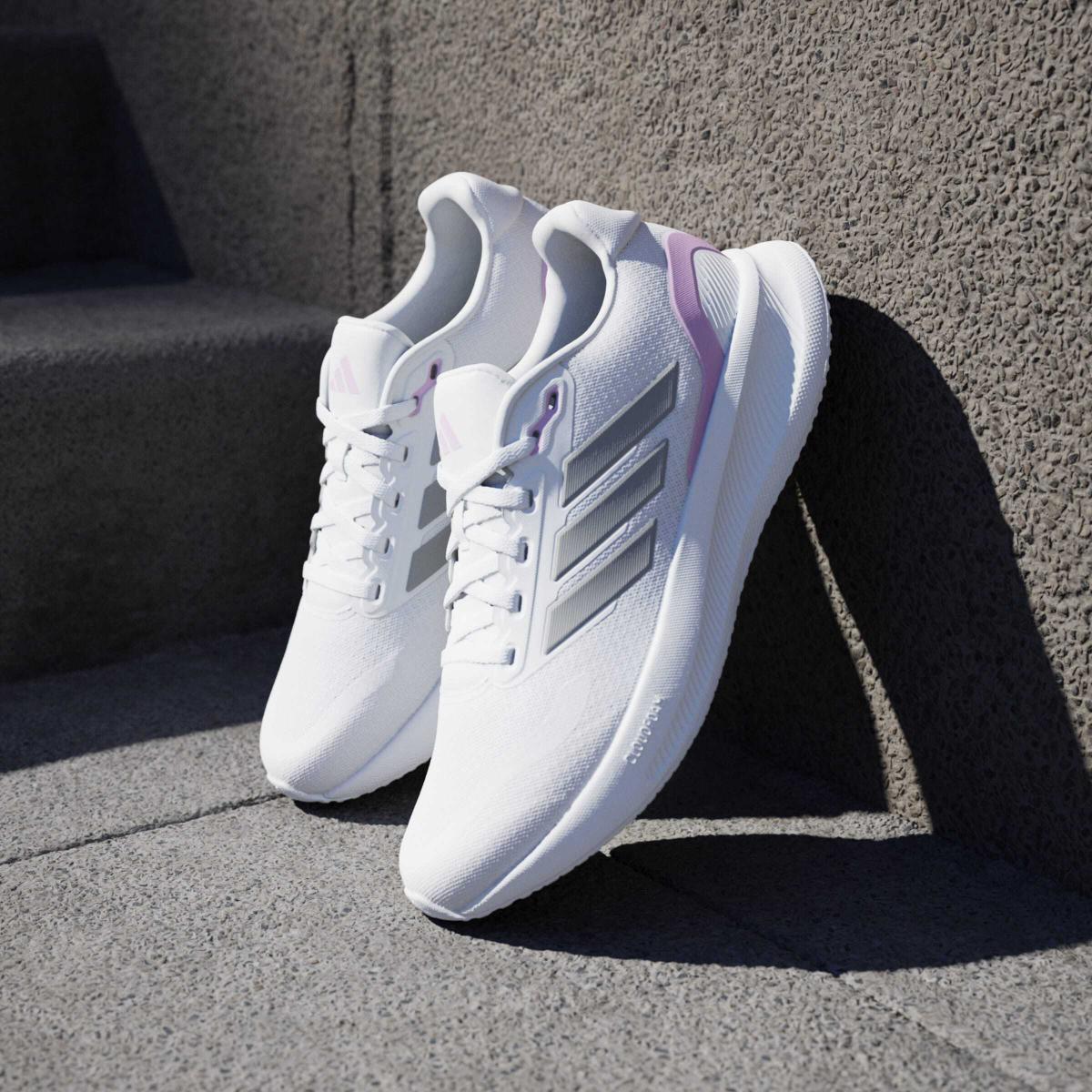 product/a/d/adidas_ji3981_17_footwear_photography_heromrktng_view_5-nw091625.jpg
