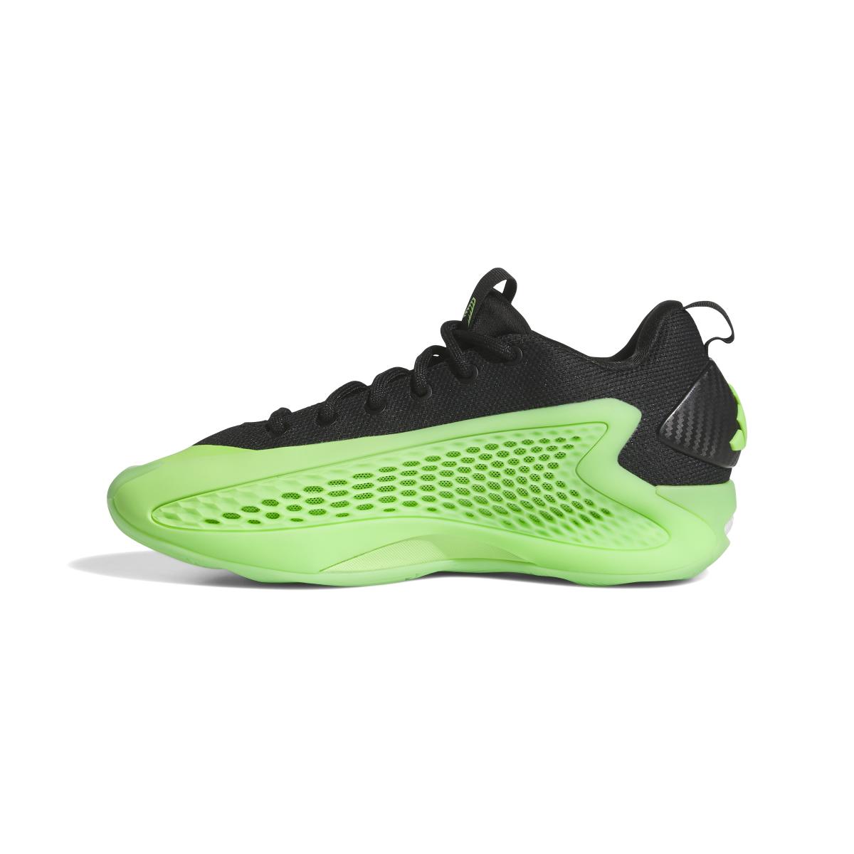 product/a/d/adidas_ji4073_5_footwear_photography_side_medial_center_view_white-nw091625.jpg