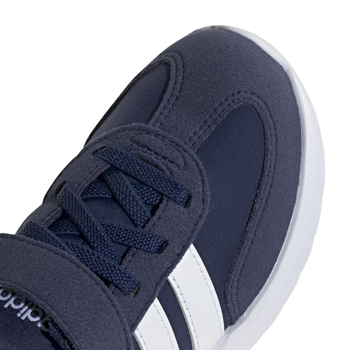 product/a/d/adidas_ji4687_9_footwear_photography_detail_view_2_white.jpg