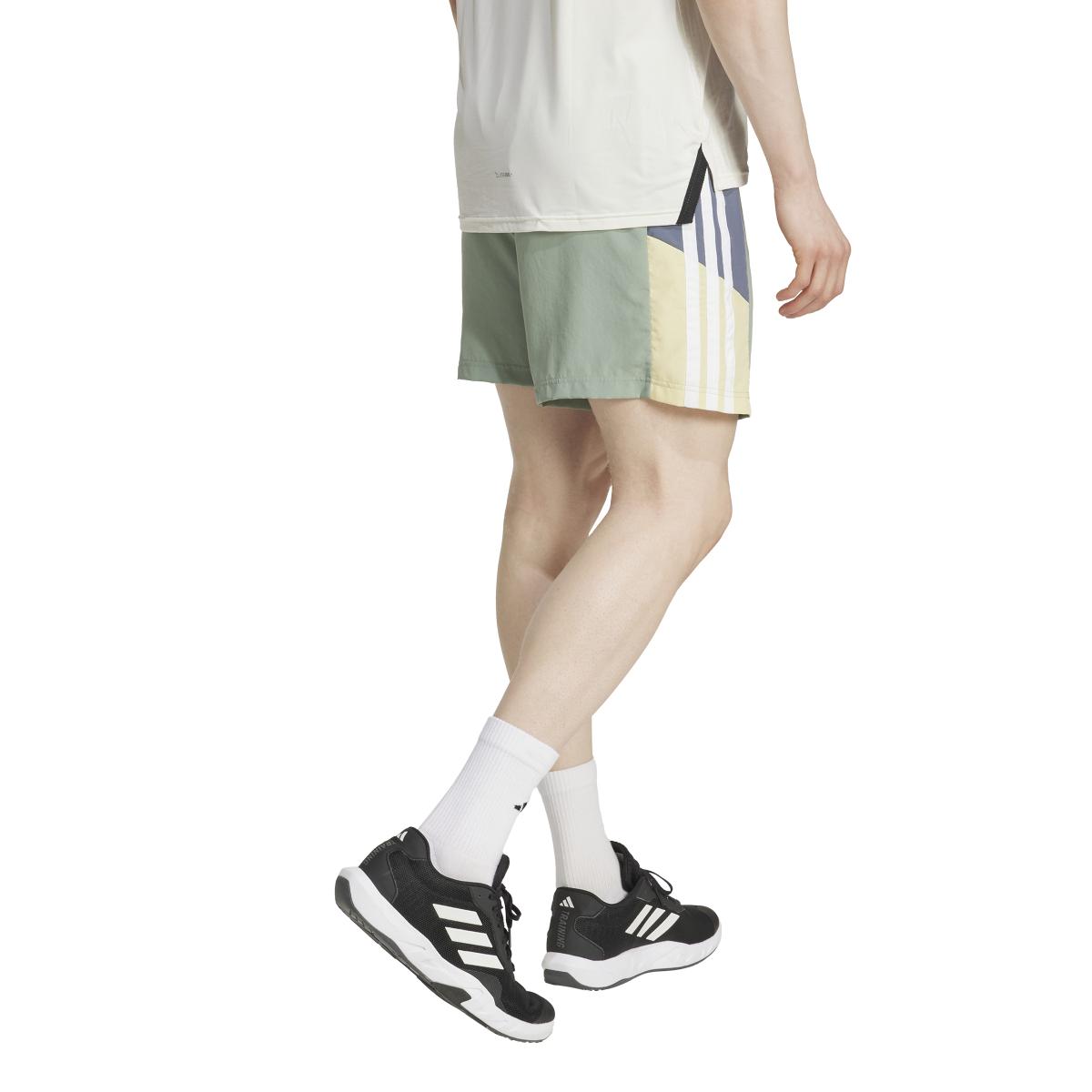 product/a/d/adidas_ji8394_silgrn_3.jpg