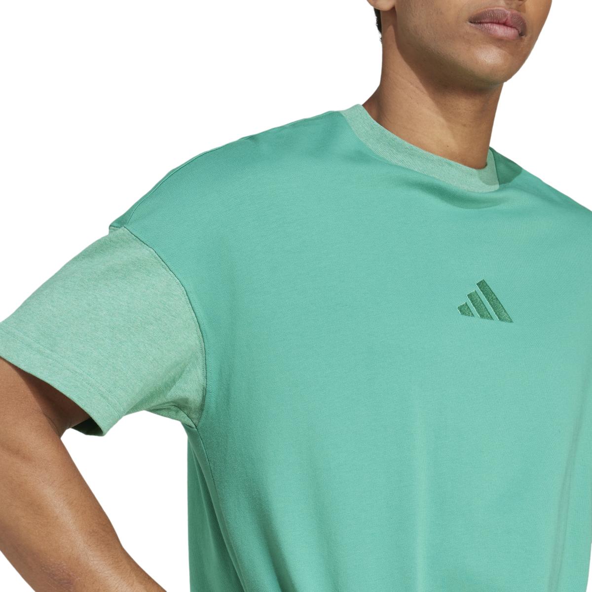 product/a/d/adidas_jj3676_5_apparel_on_model_detail_view_1_white.jpg