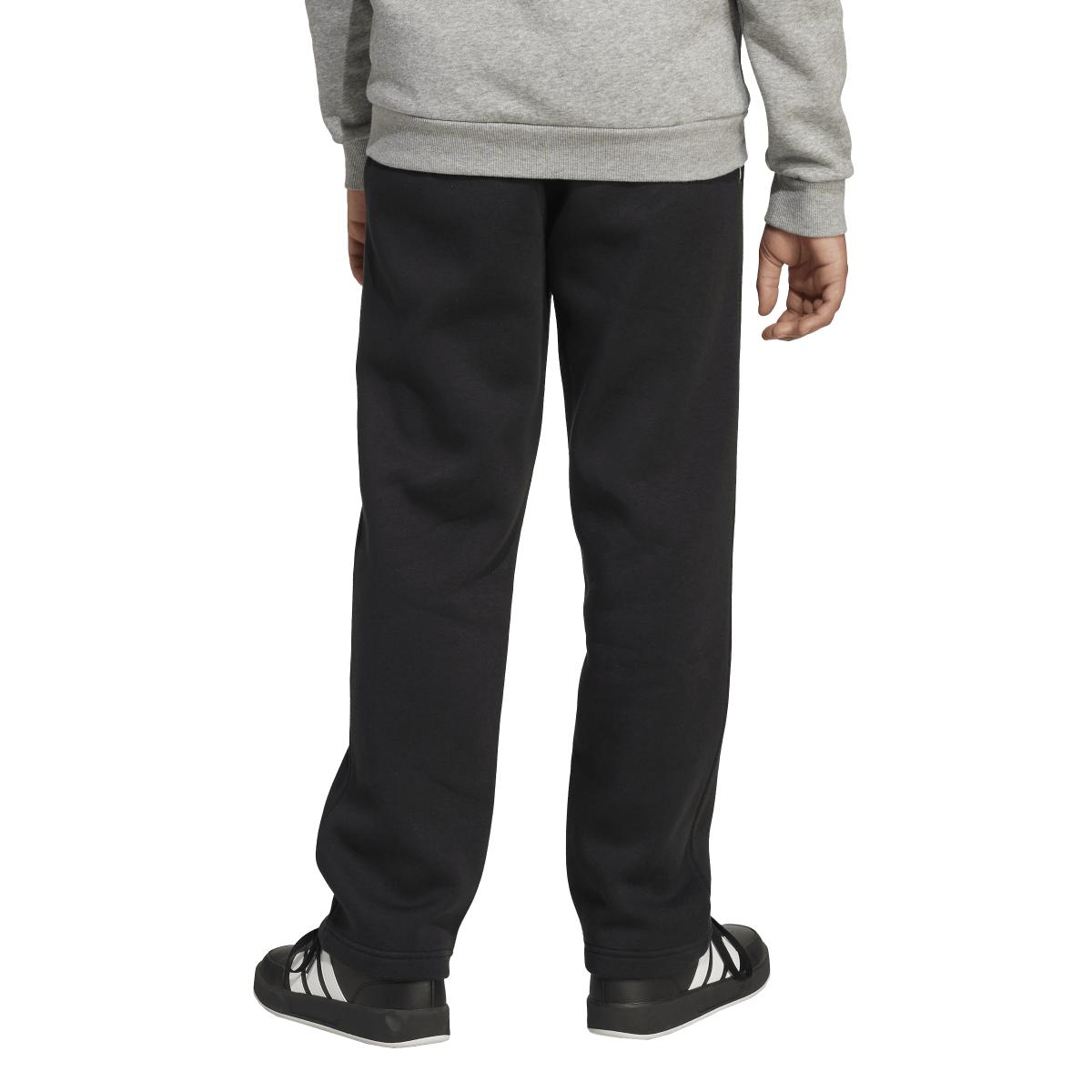 product/a/d/adidas_jm1538_black-white_3.jpg
