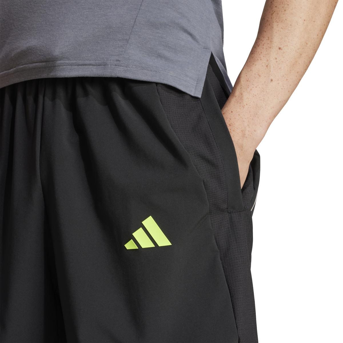 product/a/d/adidas_jm6252_black_5.jpg