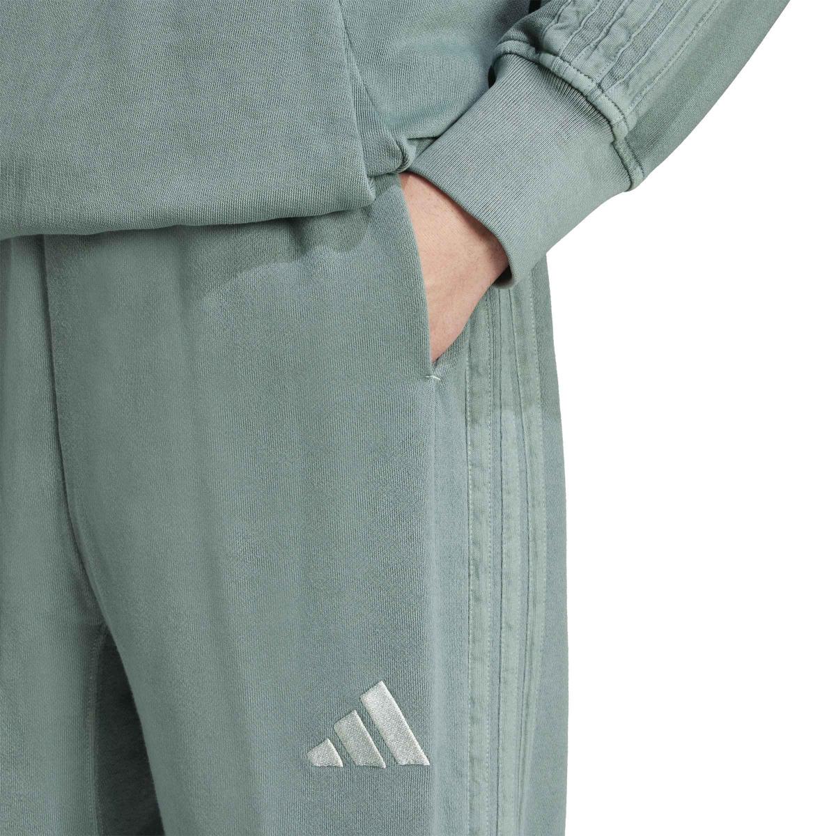 product/a/d/adidas_jn0618_5_apparel_on_model_detail_view_1_white.jpg