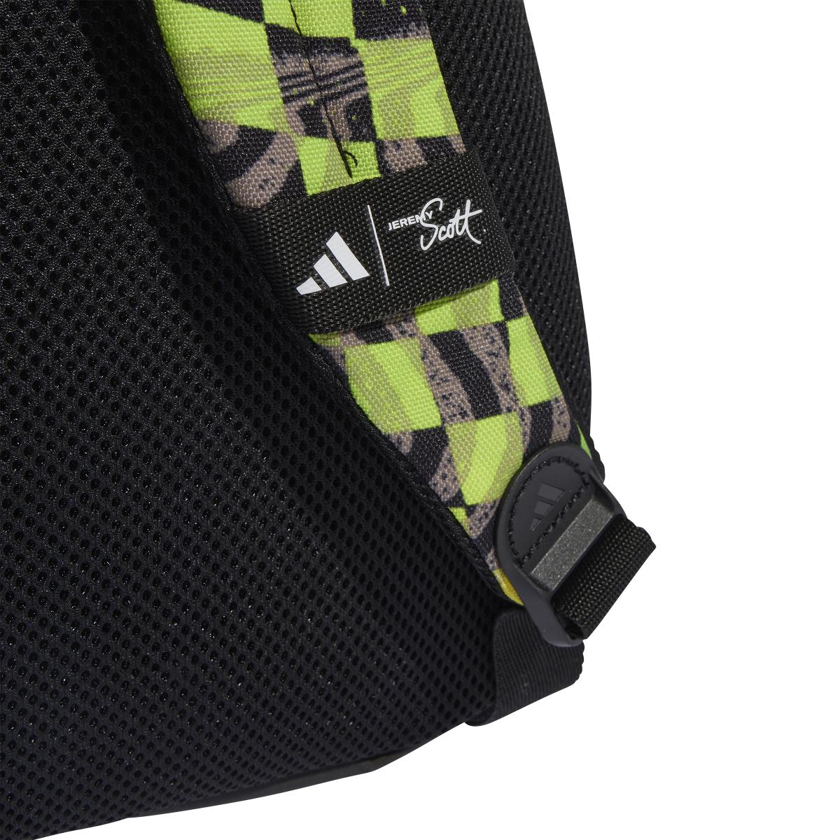 product/a/d/adidas_jn2688_multicolor-lucid-pink_1.jpg
