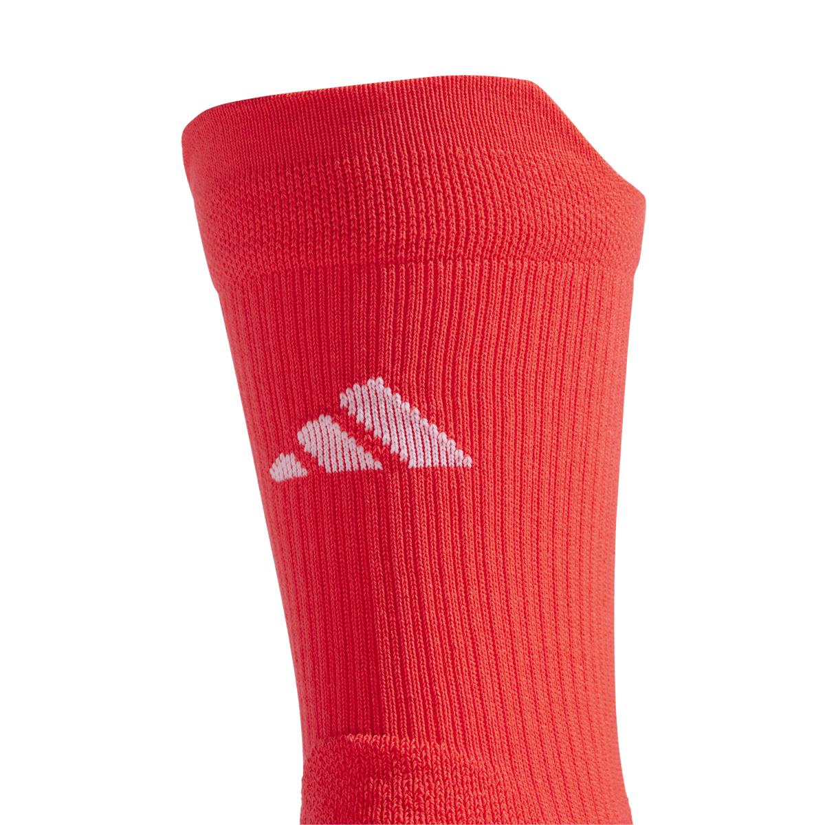 product/a/d/adidas_jp1051_lucred-white_3.jpg