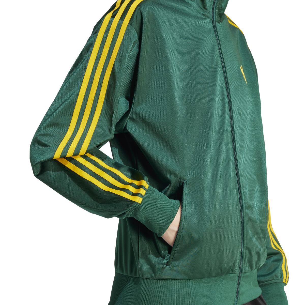 product/a/d/adidas_jp2299_5_apparel_on_model_detail_view_1_white.jpg