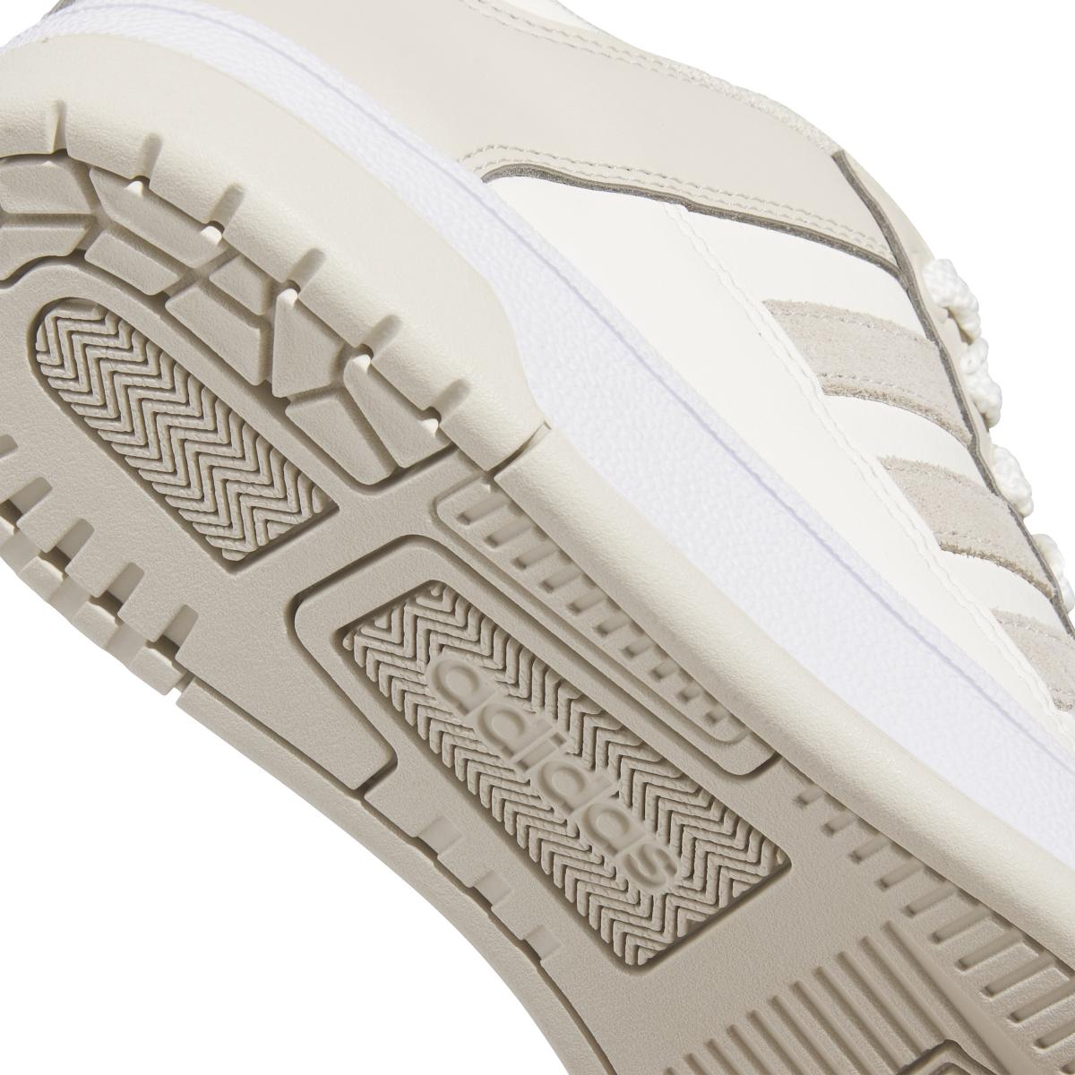 product/a/d/adidas_jp5252_9_footwear_photography_detail_view_2_white-nw110824.jpg