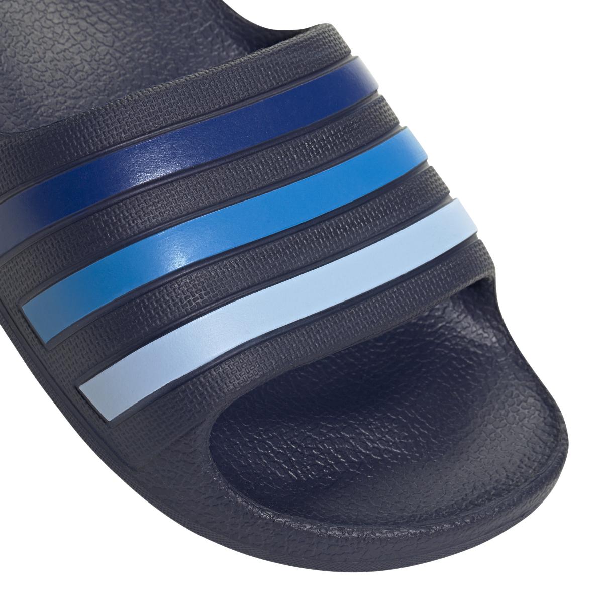 product/a/d/adidas_jp5772_9_footwear_photography_detail_view_2_white-nw091625.jpg