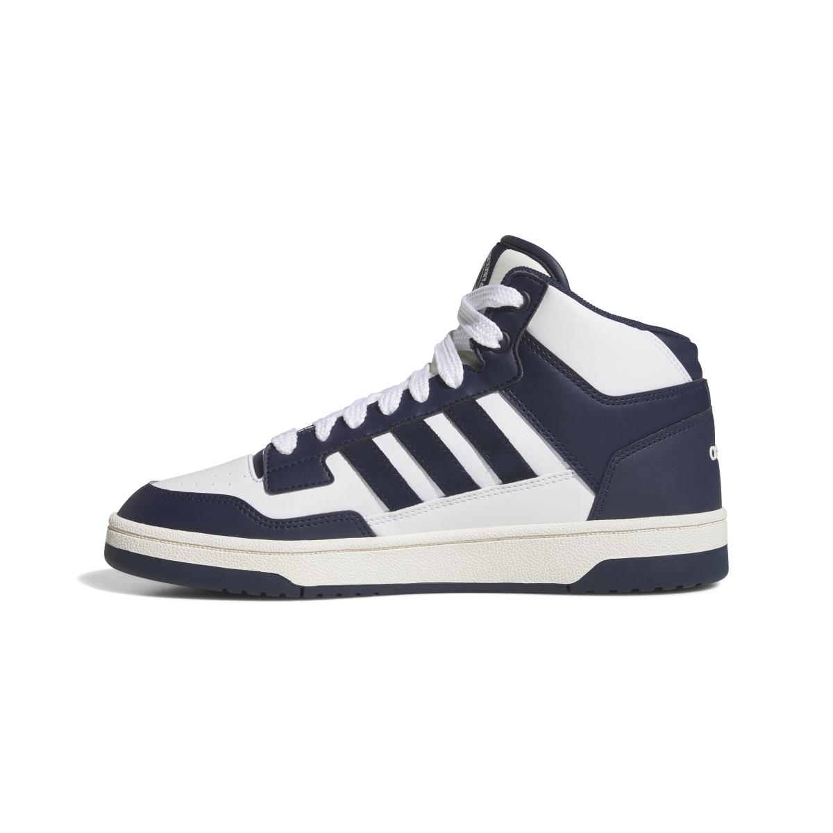 product/a/d/adidas_jp5867_5_footwear_photography_side_medial_center_view_white-nw110824.jpg