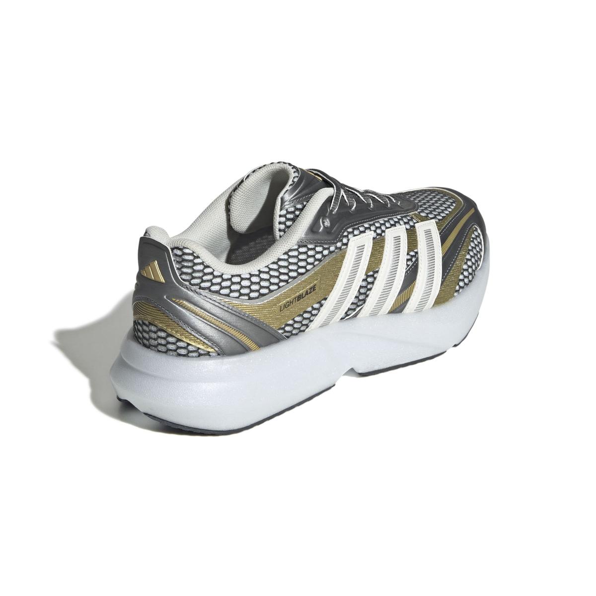 product/a/d/adidas_jp6324_7_footwear_photography_back_lateral_top_view_white.jpg