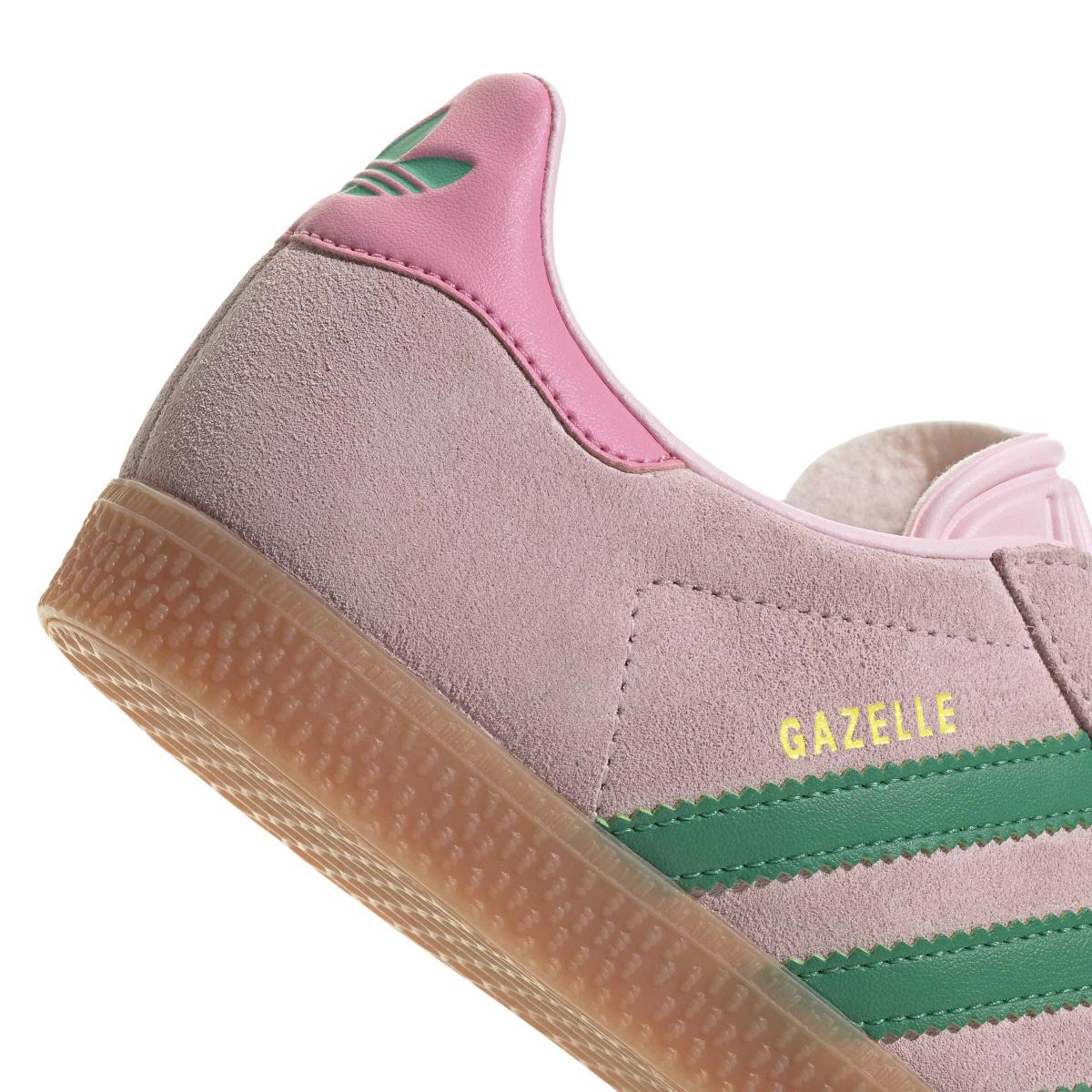 product/a/d/adidas_jp7128_8_footwear_photography_detail_view_1_white.jpg