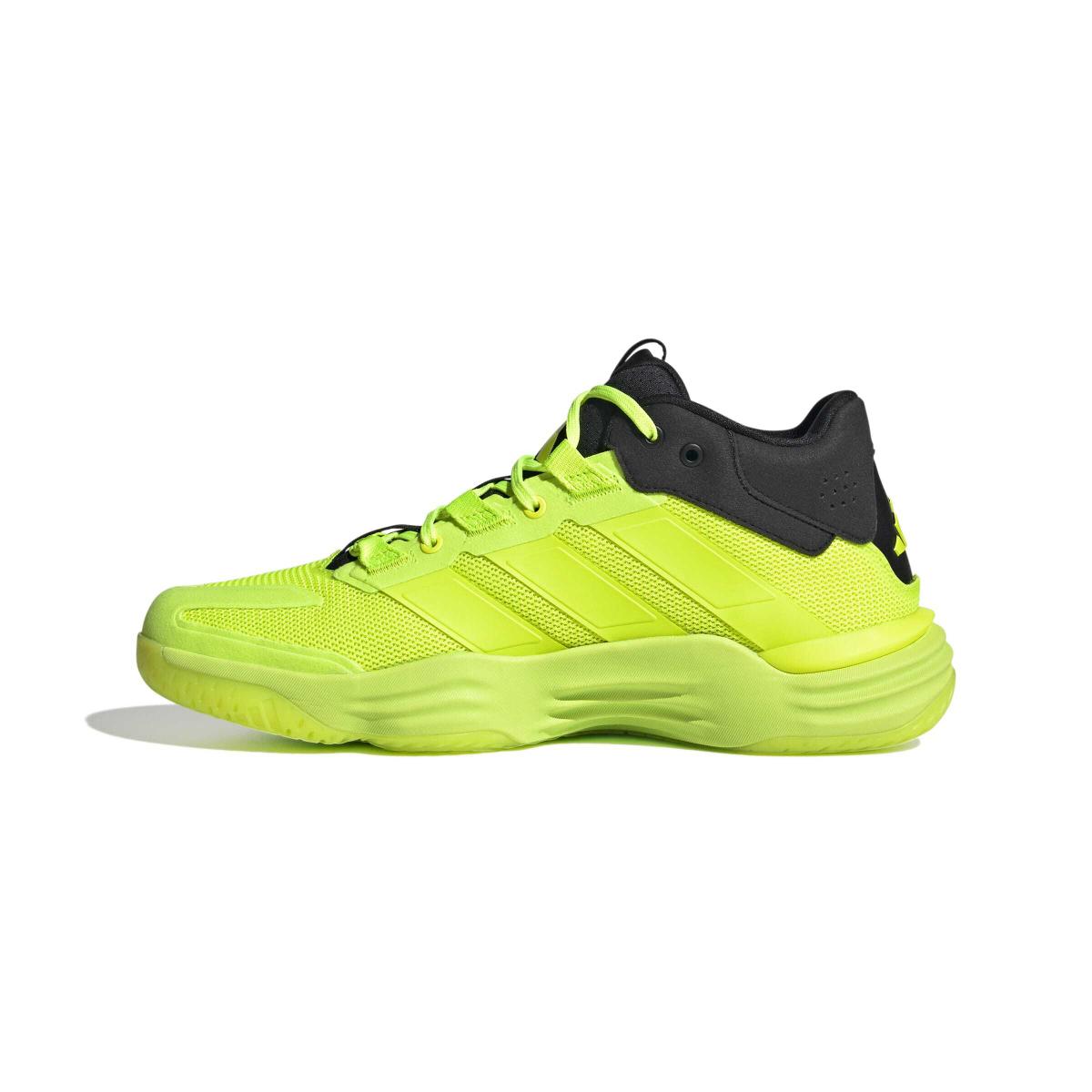 product/a/d/adidas_jp7271_5_footwear_photography_side_medial_center_view_white.jpg