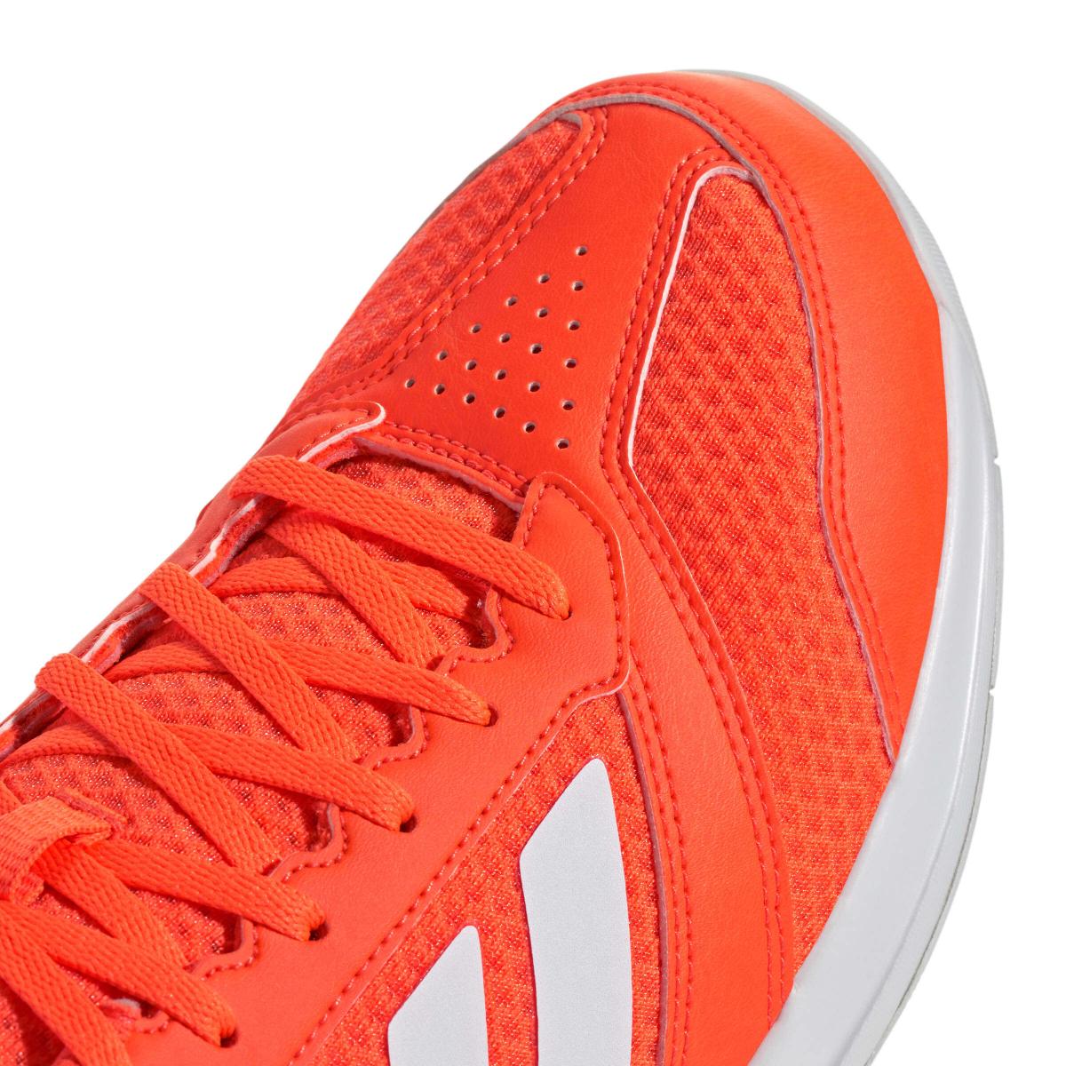 product/a/d/adidas_jp7278_8_footwear_photography_detail_view_1_white.jpg