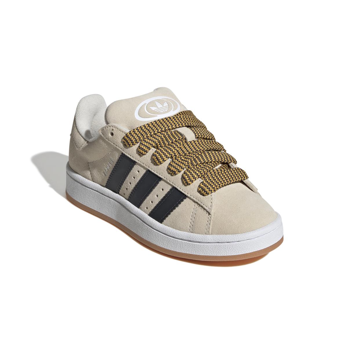 product/a/d/adidas_jp7623_6_footwear_photography_front_lateral_top_view_white.jpg