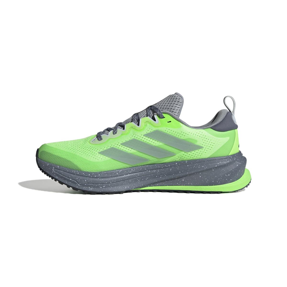 product/a/d/adidas_jp7755_5_footwear_photography_side_medial_center_view_white-nw091625.jpg