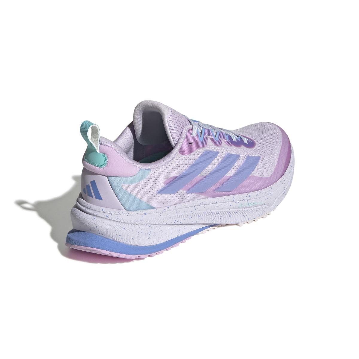 product/a/d/adidas_jp7761_7_footwear_photography_back_lateral_top_view_white.jpg