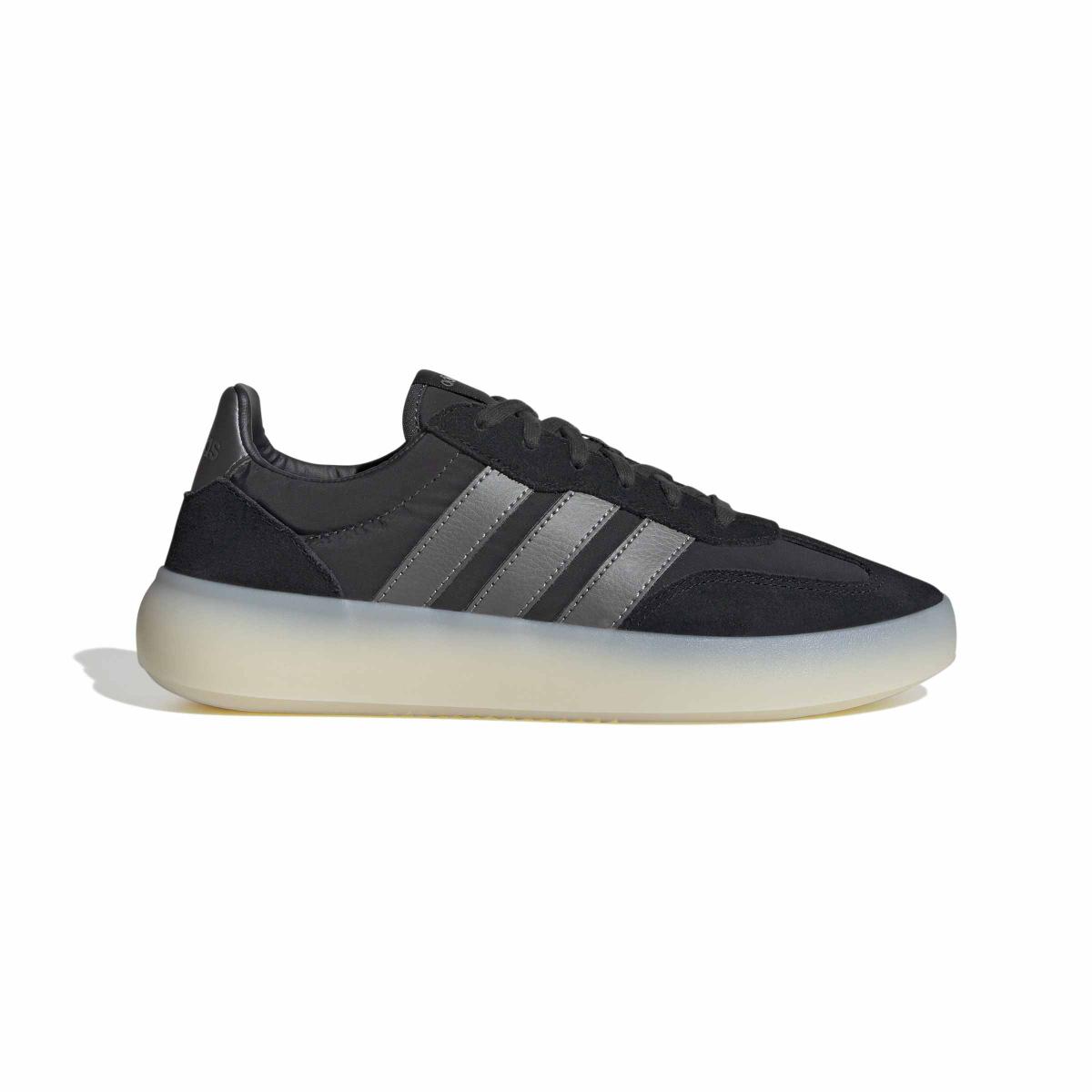 product/a/d/adidas_jp9671_1_footwear_photography_side_lateral_center_view_white-nw091625.jpg