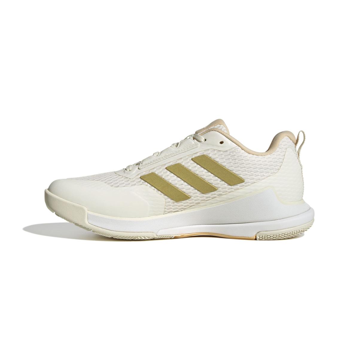 product/a/d/adidas_jp9762_5_footwear_photography_side_medial_center_view_white.jpg