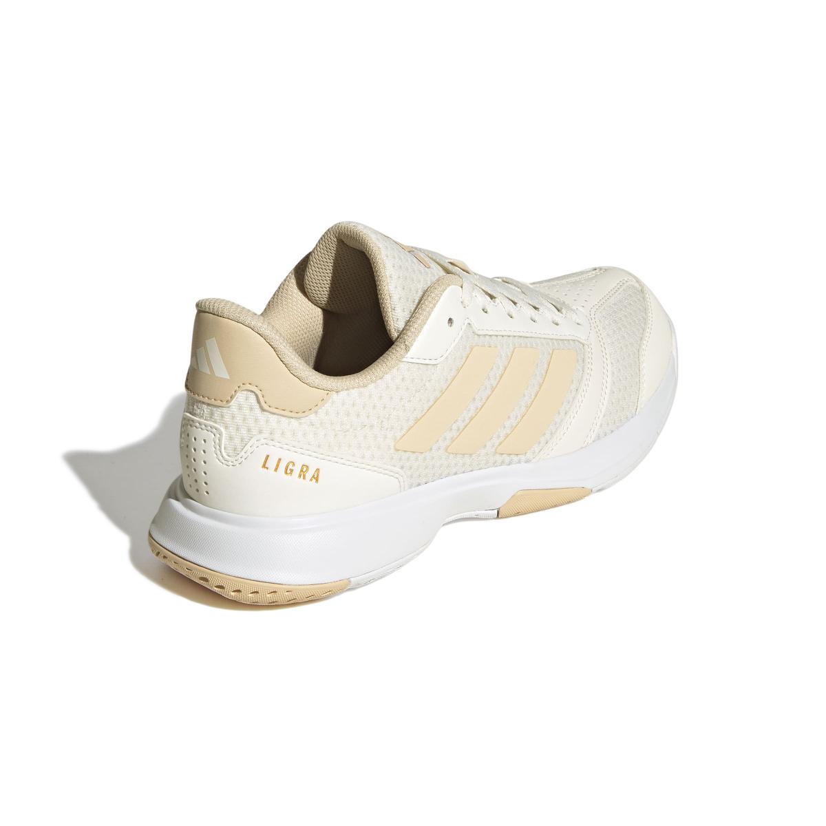 product/a/d/adidas_jp9766_7_footwear_photography_back_lateral_top_view_white.jpg
