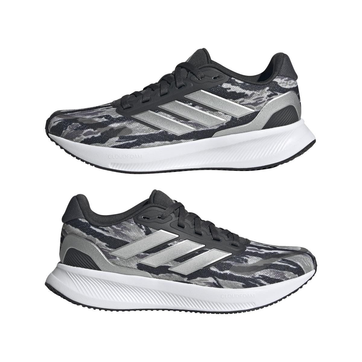 product/a/d/adidas_jq2172_10_footwear_photography_mirrored_pair_view_white-nw091625.jpg