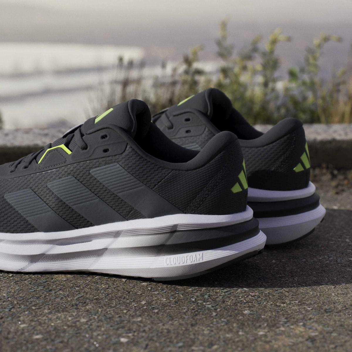 product/a/d/adidas_jq2625_cblack-carbon-luclem_18.jpg