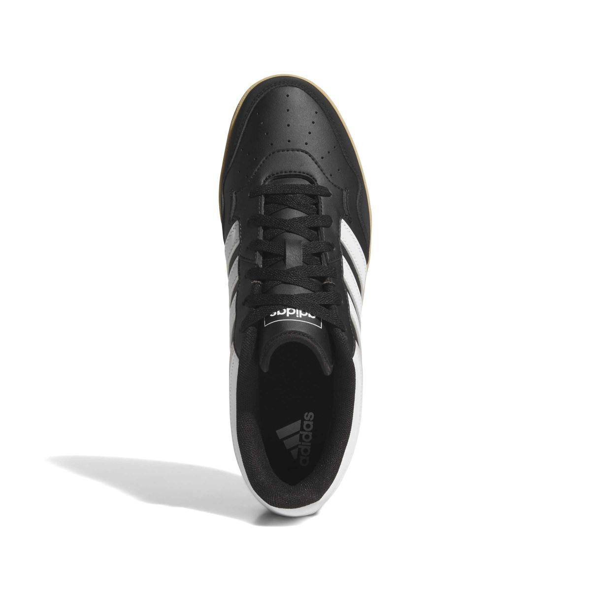 product/a/d/adidas_jq2737_3_footwear_photography_top_portrait_view_white-nw091625.jpg