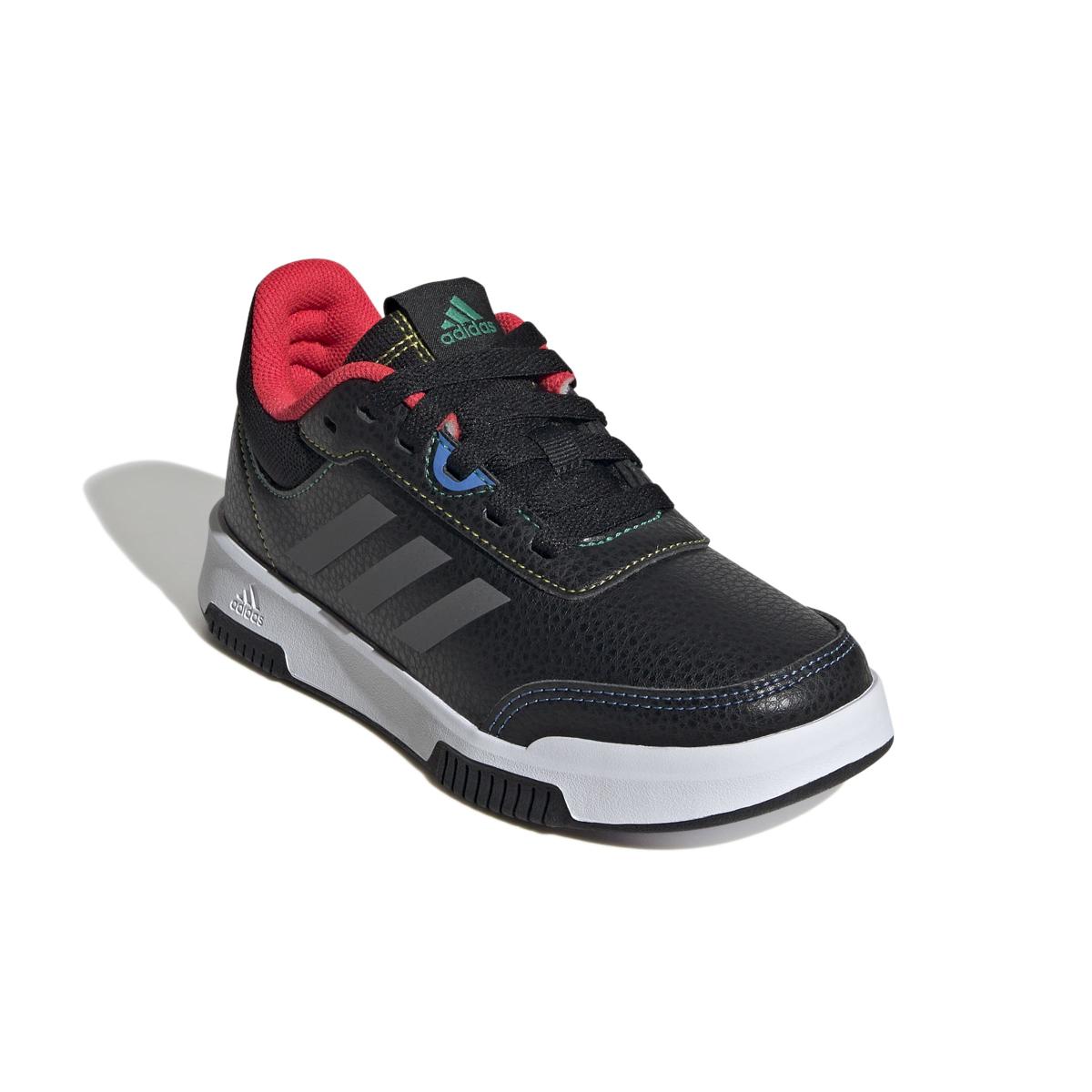 product/a/d/adidas_jq2873_6_footwear_photography_front_lateral_top_view_white-nw091625.jpg