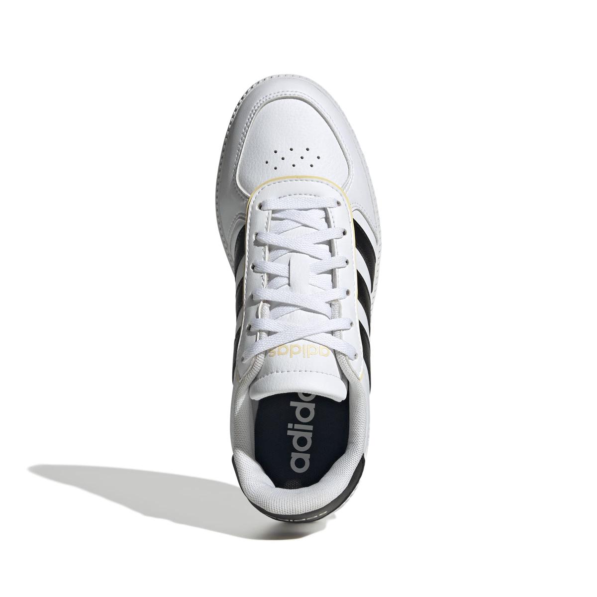 product/a/d/adidas_jq3056_3_footwear_photography_top_portrait_view_white.jpg