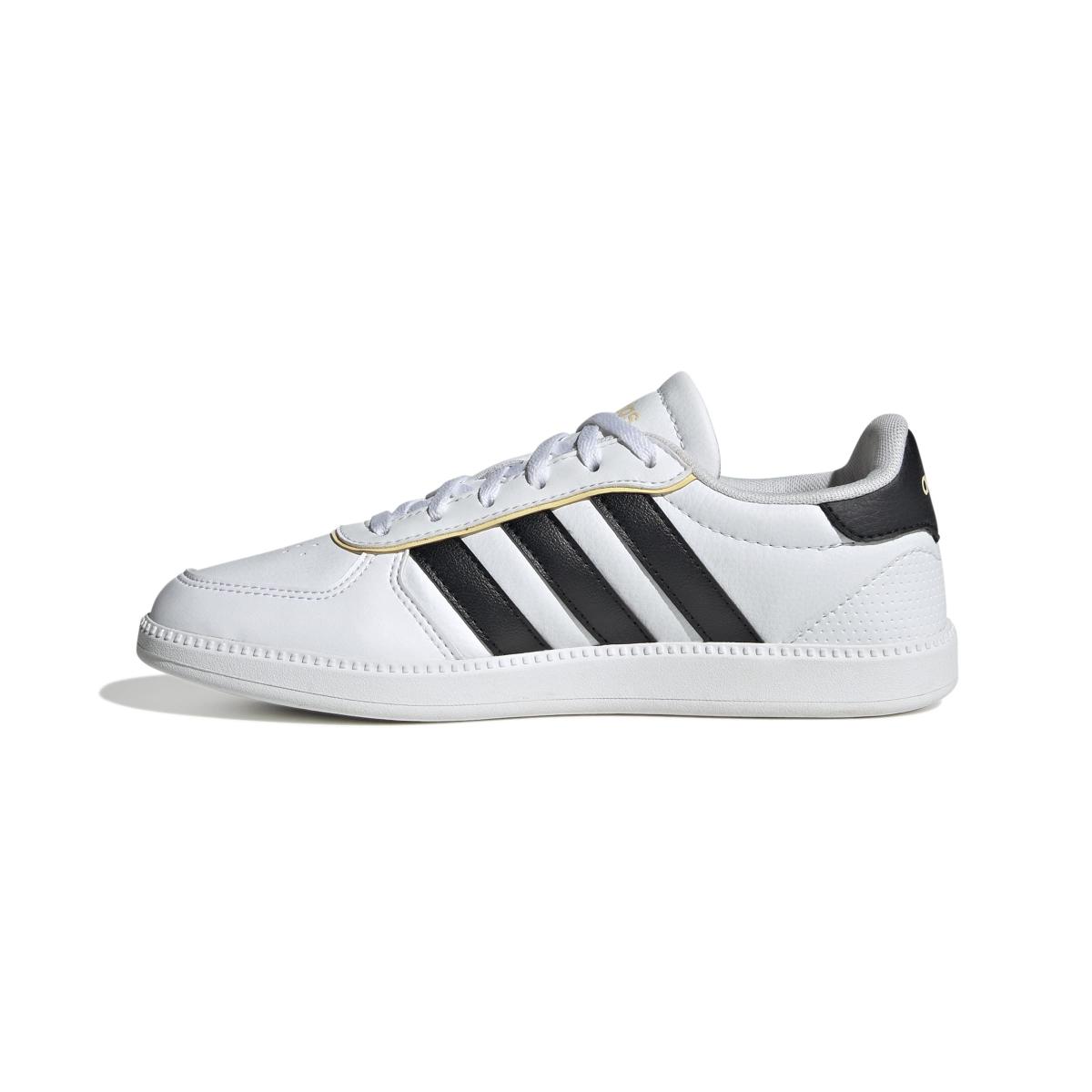 product/a/d/adidas_jq3056_5_footwear_photography_side_medial_center_view_white.jpg