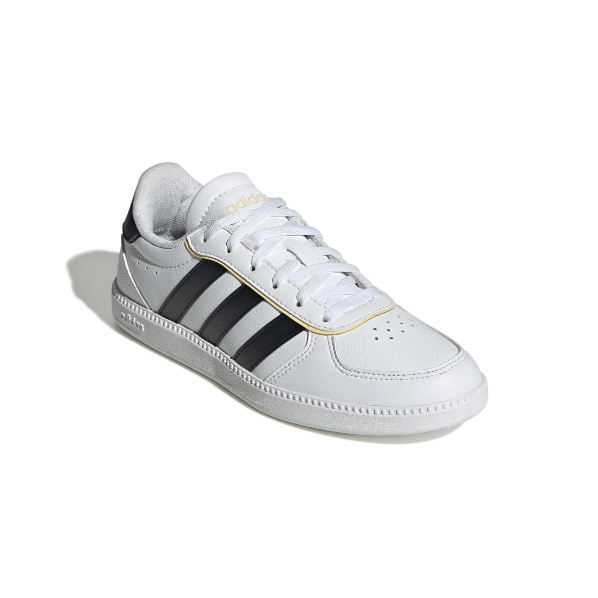 product/a/d/adidas_jq3056_6_footwear_photography_front_lateral_top_view_white.jpg