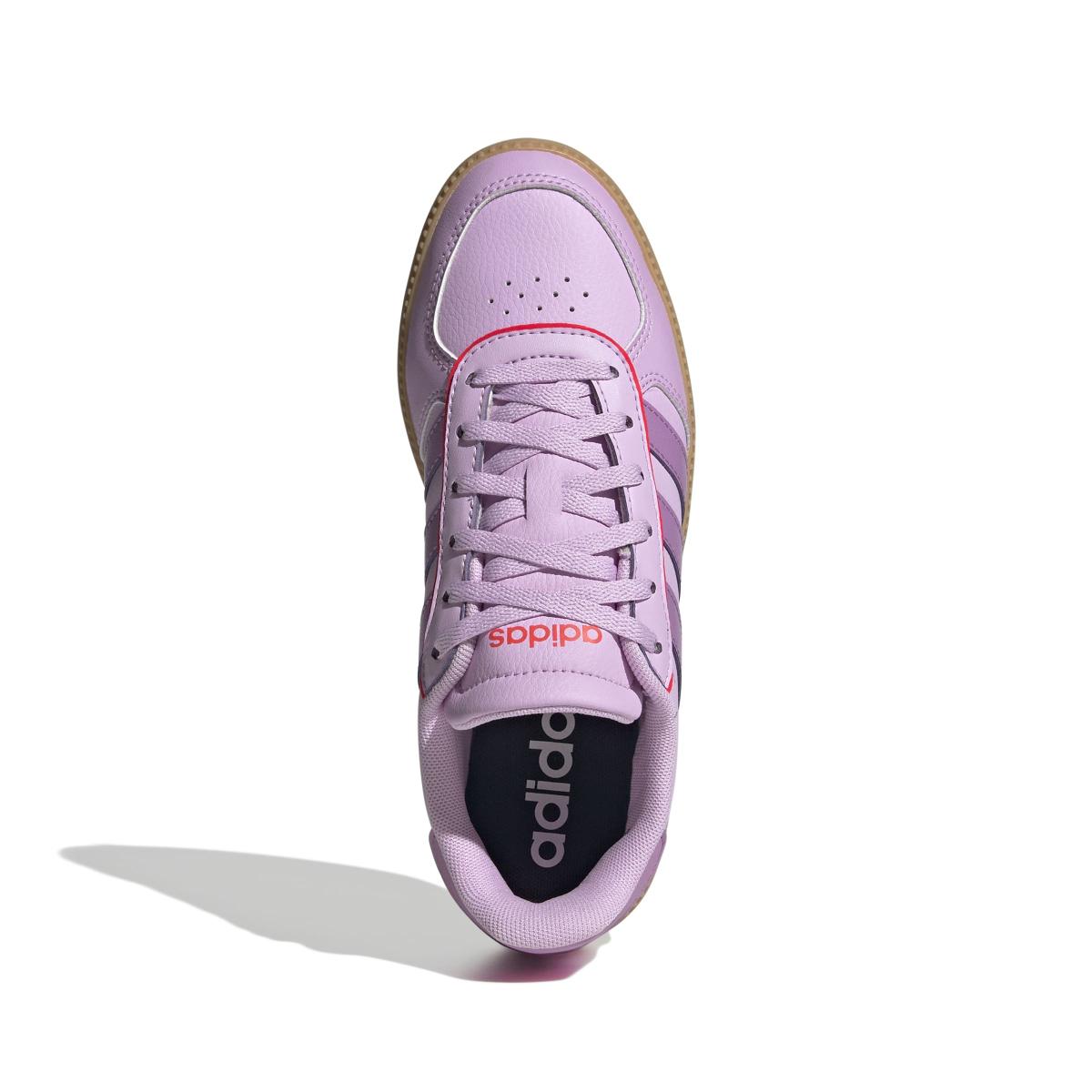 product/a/d/adidas_jq3057_3_footwear_photography_top_portrait_view_white.jpg